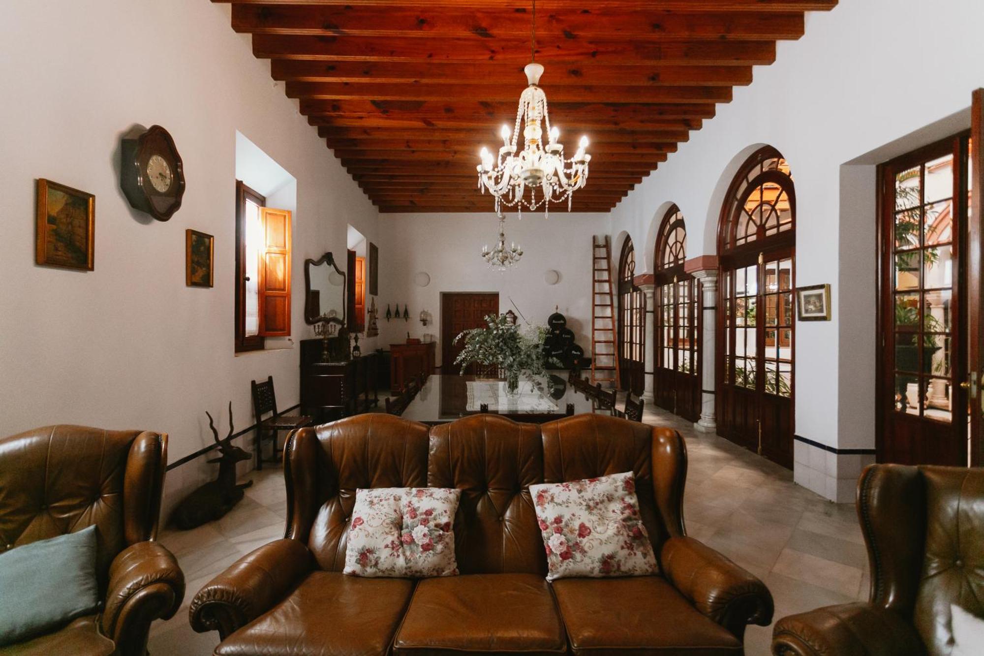 One & Lux Casa Maravilla Seville Exterior photo